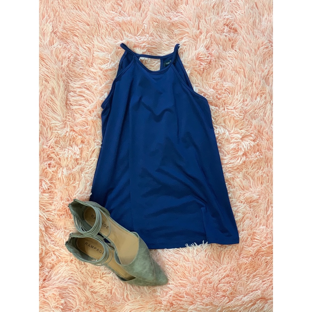 Blue tank